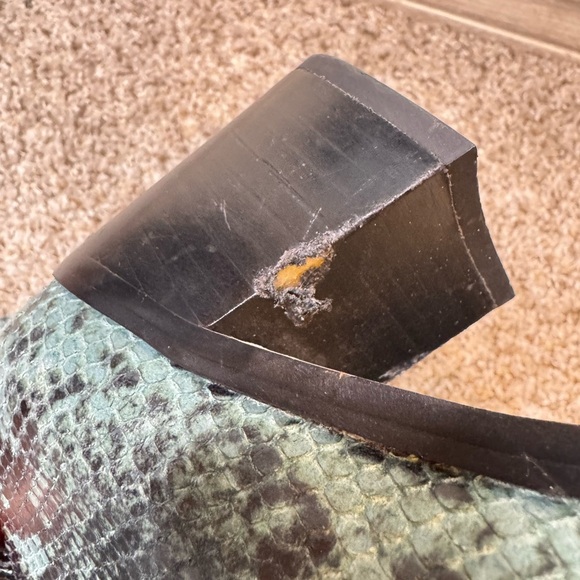 3/$30 Sarto Green Python Snake Print Leather Ankle Boots with Chunky Block Heels - Picture 11 of 13